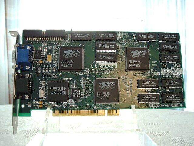 Diamond Monster 3D II
(PCI 8MB EDO-RAM)
(front)