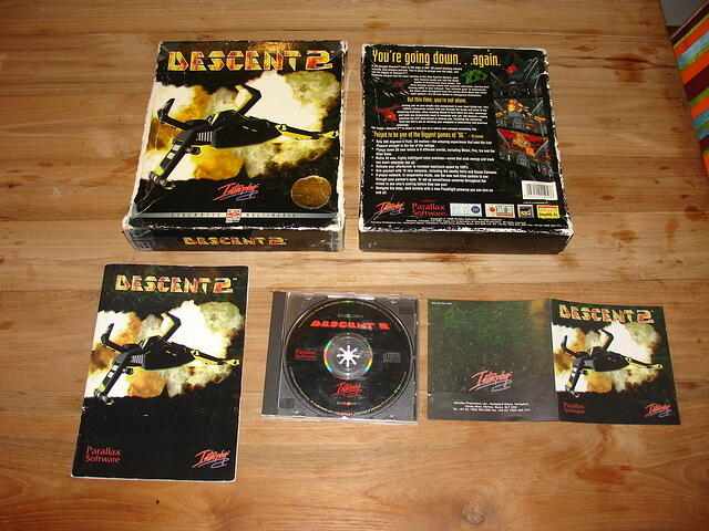 Descent 2 EUR Boxed used contets