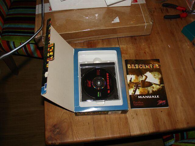 Descent 2 Italy contents