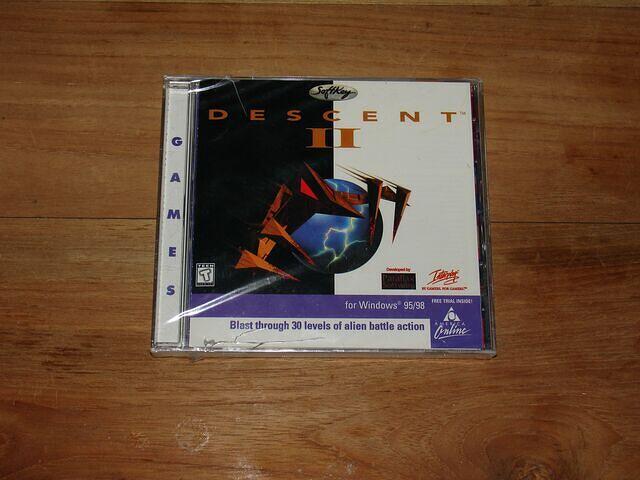 SoftKey Descent II Sealed + America Online Trail top