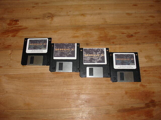 Descent II Demo 4x FDD version top