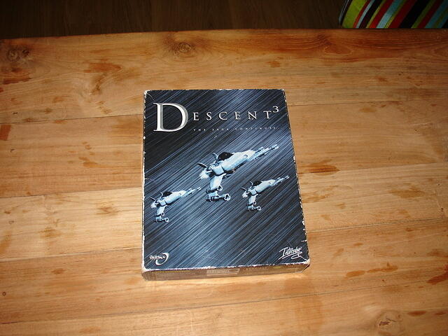 Descent 3 EUR Boxed Used top