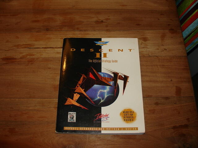 Descent II The Official Strategy Guide top