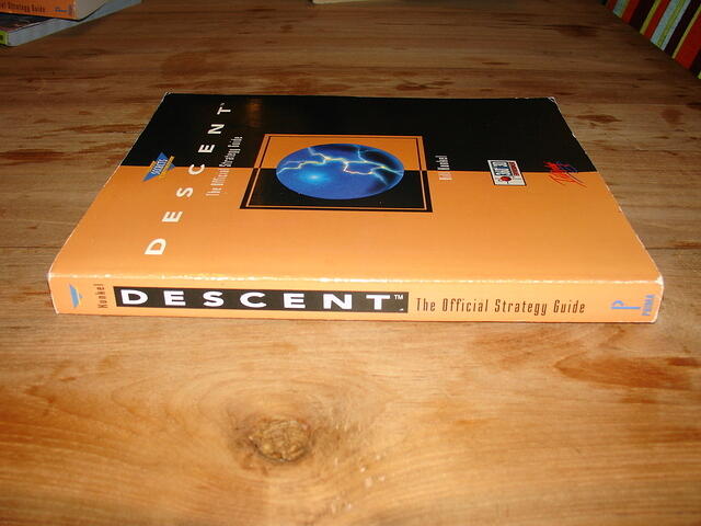 Descent The Official Strategy Guide side