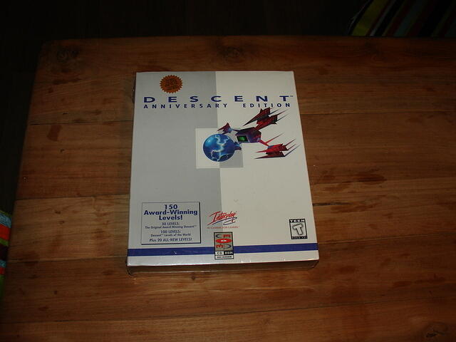 Descent Anniversary Edition USA Sealed top