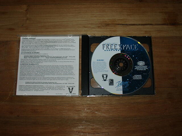 Conflict Freesapce - Darkness Rising front opened