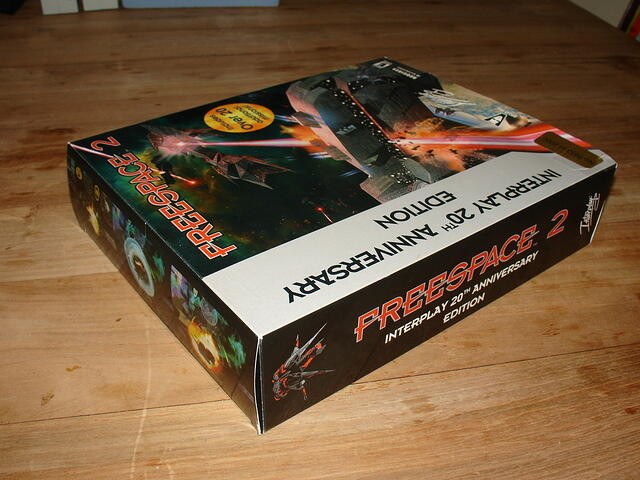 Freespace2 Interplay 20th Anniversary Edition 0953 of 2000 top flap angled