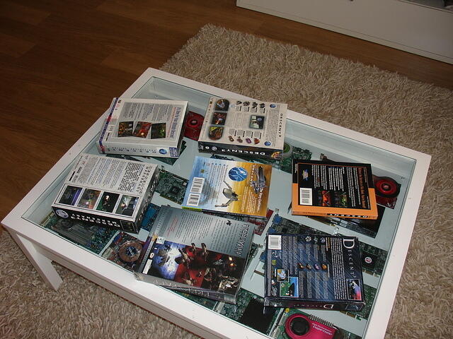 The Descent USA collection rear right side