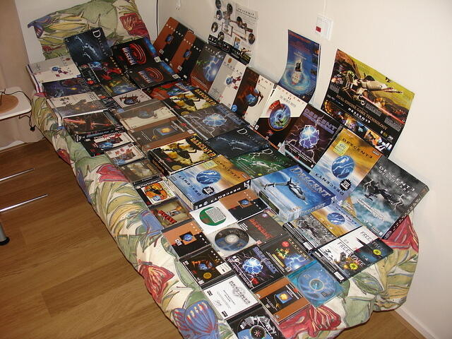 The Descent collection Sunday, August 09, 2009 angled