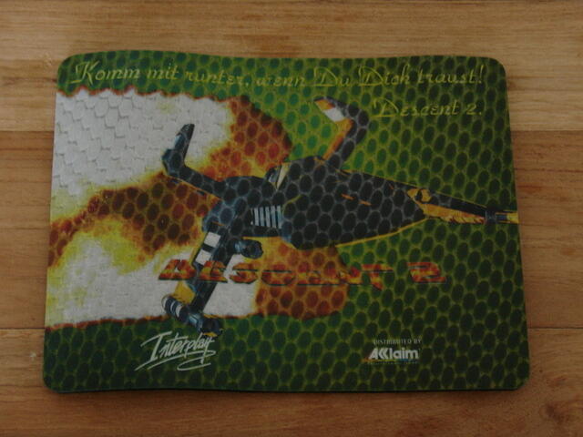 Descent 2 Limited Edition 3D Mouse Pad without flash.JPG