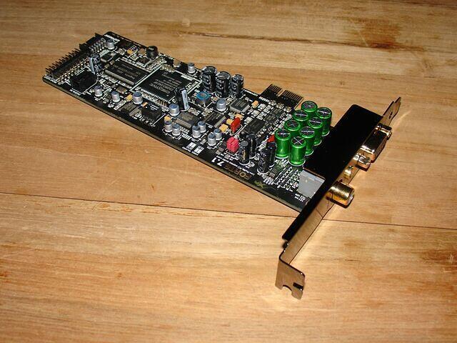 Auzentech X-Fi Forte 7.1 PCI-E 64MB X-Ram backplate in and outputs