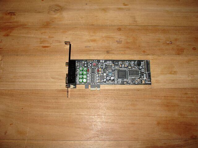 Auzentech X-Fi Forte 7.1 PCI-E 64MB X-Ram top