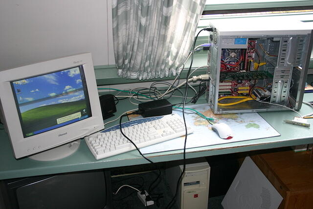 Omega's Rev.A3 3400 in opperation via The Voodoo Volts , The original way.JPG