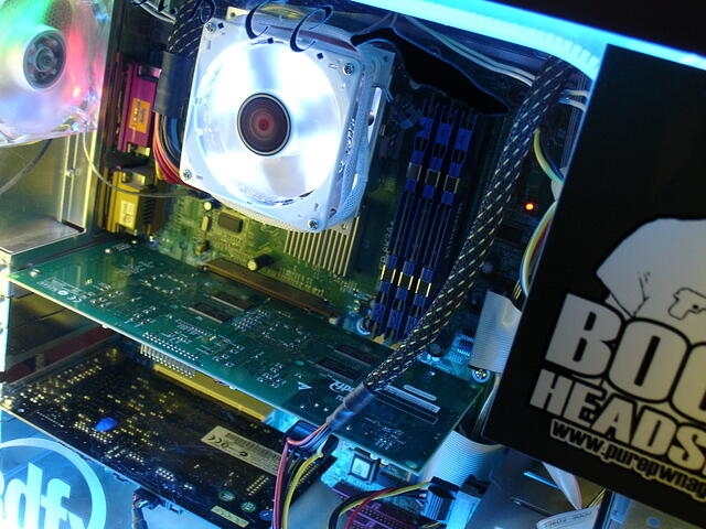 Firefox's 5500AGP and Enermax Cluster