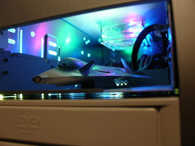 Firefox's Lockheed F-19 Stealth Fighter left side