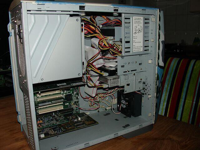 Avenger M99's second HDD added