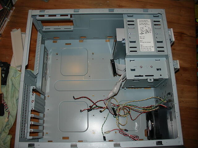 Avenger M99's FKI FK-403 cleaned internals