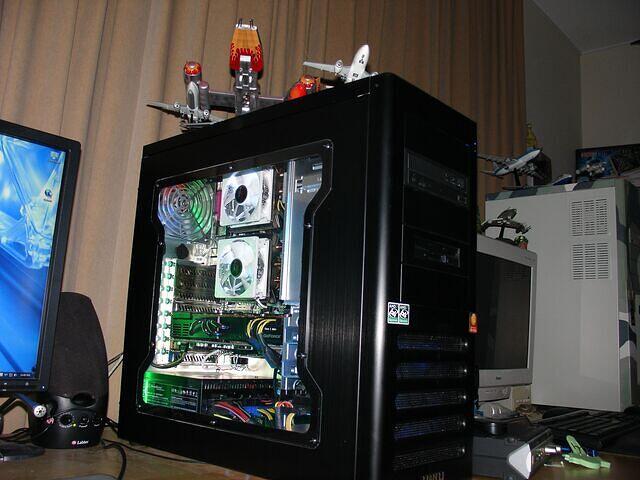 Firefox SMP 2006 Side closeup