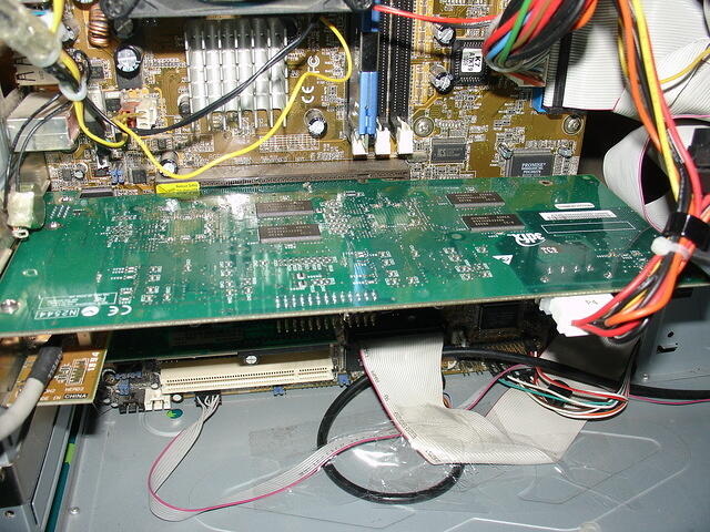 Voodoo5 5500 AGP 64MB Rev.A 2500