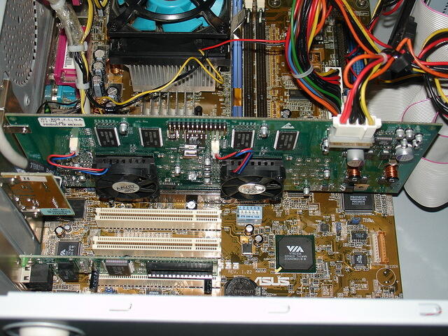 Voodoo5 5500 AGP of Neva Kee 3dfx 2002