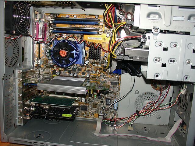 Stealth 2001's GF4 Ti 4600 Upgrade side