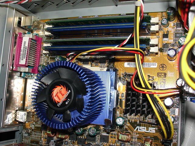 Stealth coolers & Ram closeup