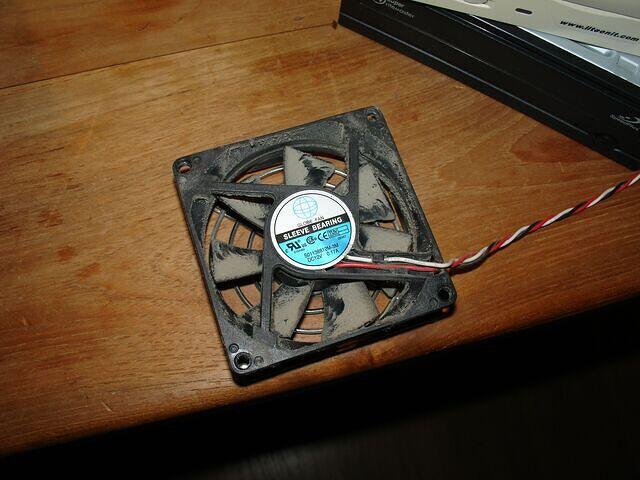 Rear Case fan before treatment