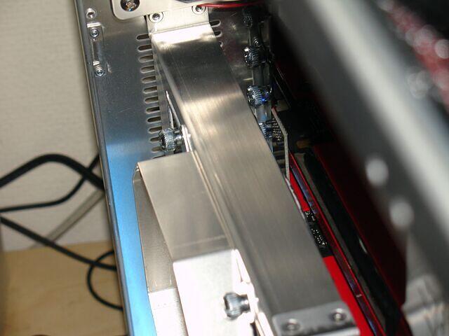 Hard PCB SLI bridge placed