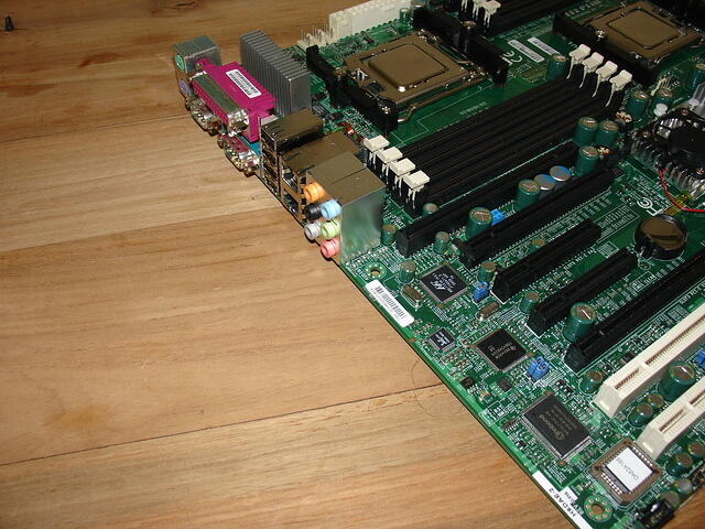 Super-Micro H8DAE-2 + 2380's Headshot.JPG