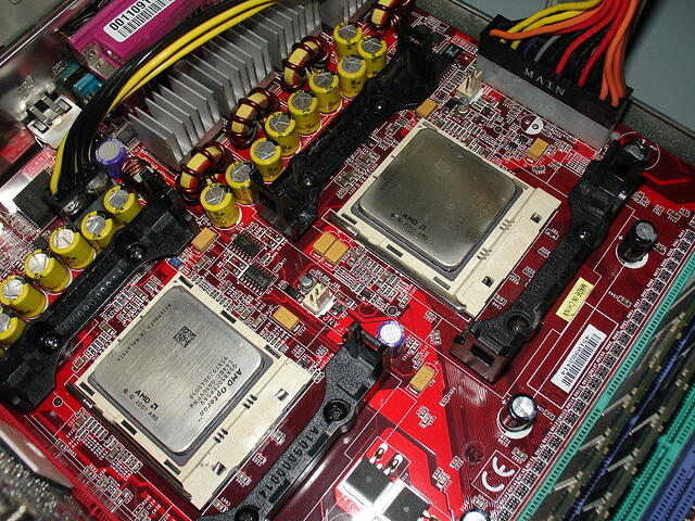 Sevta's Dual OpteronMP 850 CG upgrade placed