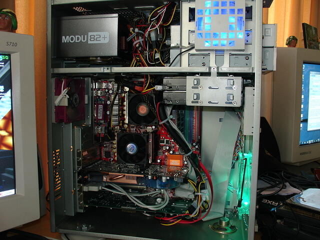 Sveta SMP 2004 internal side view