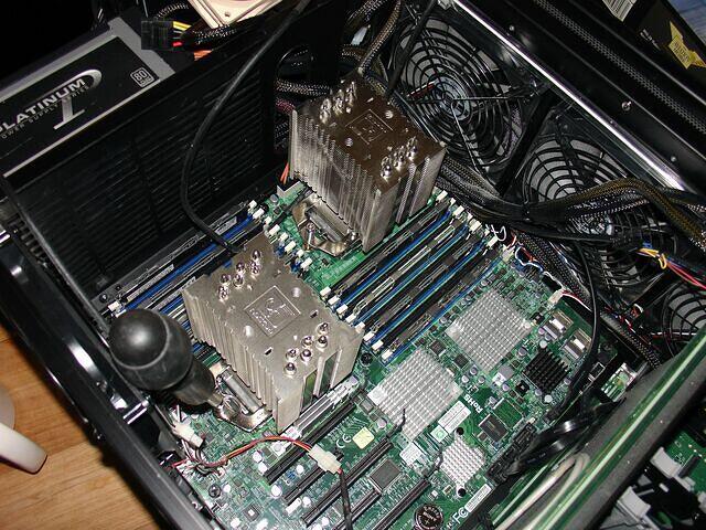 Placing Noctua Heatsinks