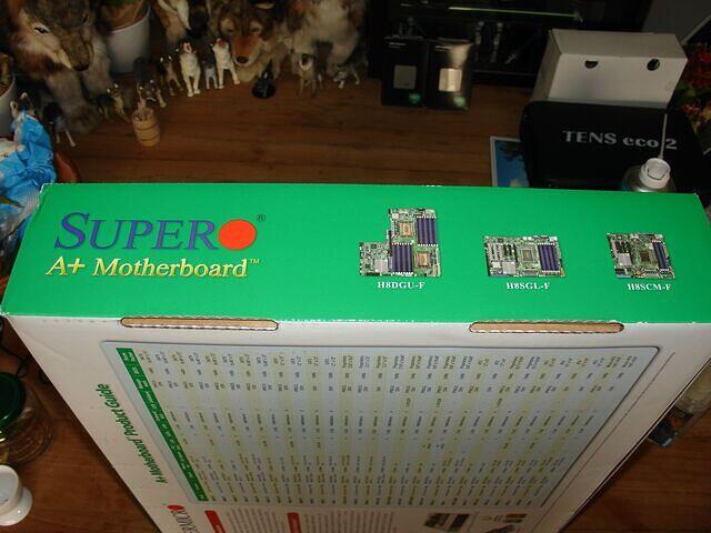 Supermicro H8DG6-F Box side right