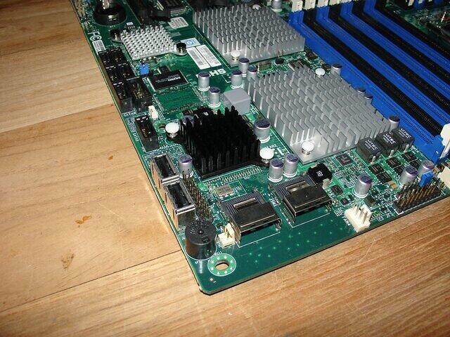 Supermicro H8DG6-F LSI 2008i SAS2-600 Raid Controller