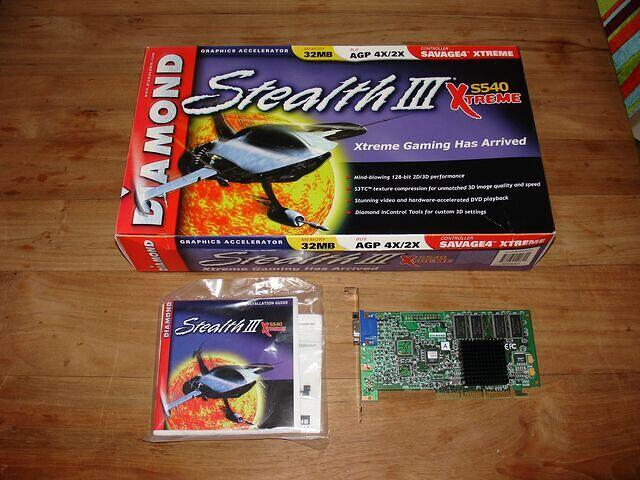 Diamond Multimedia Savage4 Xtreme AGP 32MB Rev.A 4299 USA Boxed top