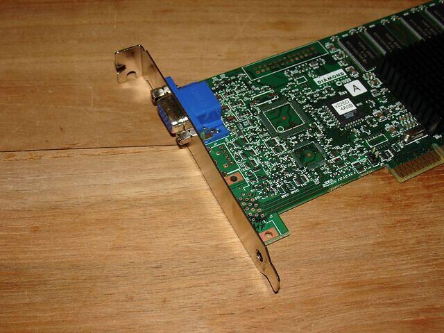 Diamond Multimedia Savage4 Xtreme AGP 32MB Rev.A 4299 USA headshot