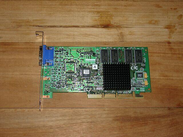 Diamond Multimedia Savage4 Xtreme AGP 32MB Rev.A 4299 USA top