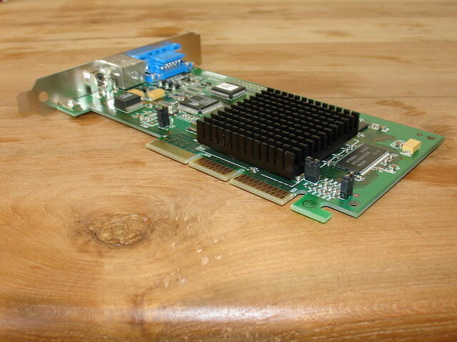 Diamond Multimedia Viper II Z200 AGP 32MB Rev.A 0200 Jumpers