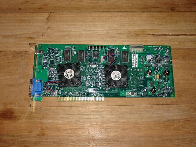 3dfx Voodoo5 5500 PCI 64MB Rev.A1 2700 USA top