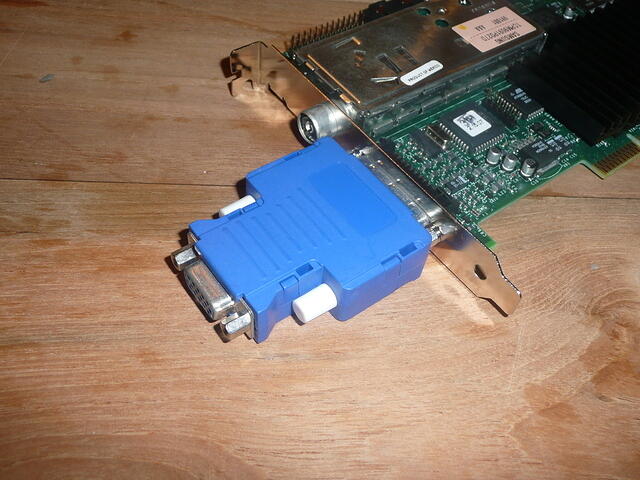 3dfx Voodoo3 3500 TV SI AGP 16MB Rev.B 9941 Headshot.JPG
