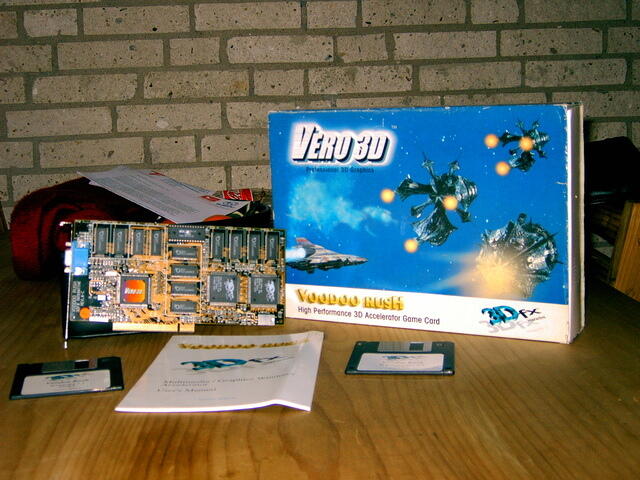 VERO3D Voodoo Rush PCI 6MB Rev.A-C 9809 year 1998 week 09. 100% complete book with Manual and Floppy disks.