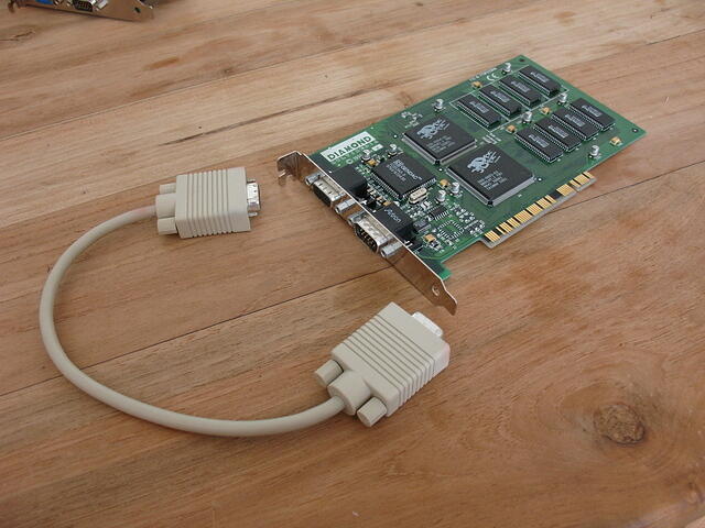 Diamond Voodoo Graphics PCI 4MB Rev.B 9716 Top.JPG