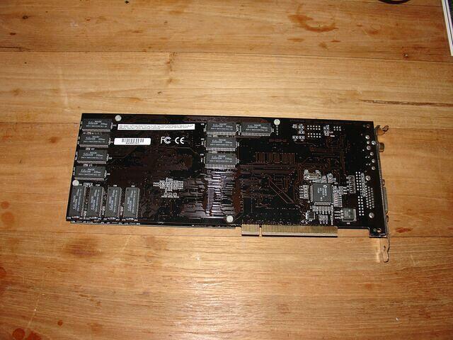 Quantum3D Obsidian2 X24 PCI 24MB 384Bit EDO Rev.D 9822 rear