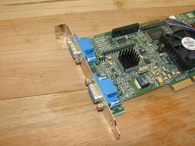 Matrox Millenium G400 MAX AGP 32MB 128Bit SGR Rev.A00 1999 Headshot.JPG