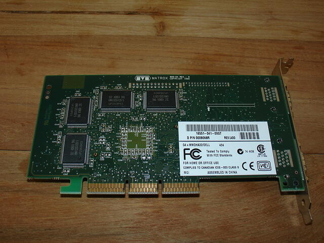 Matrox Millenium G400 MAX AGP 32MB 128Bit SGR Rev.A00 1999 Rear.JPG