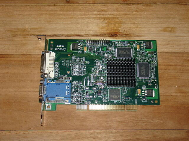 Matrox Millenium G450 PCI 32MB SGDDR Rev.A 4904 top