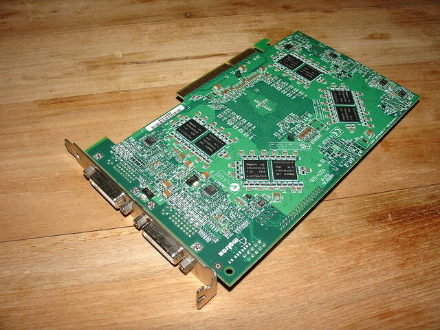 Matrox Parhelia AGP 256MB 256Bit DDR Rev.A 4004 rear DVI