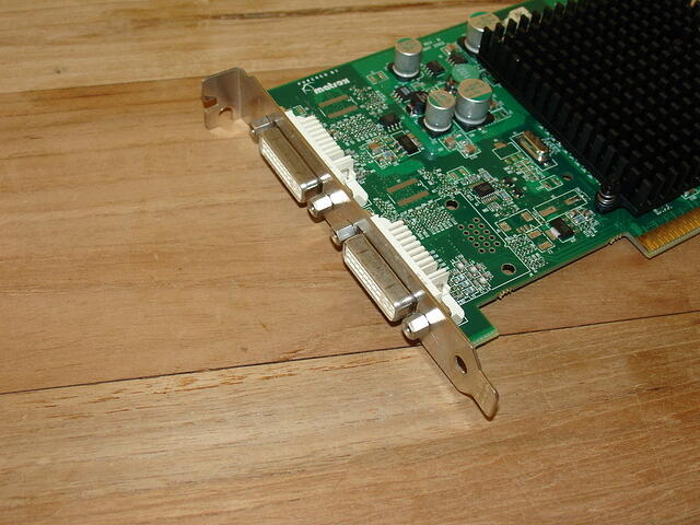 Matrox Millenium P650 Parhelia-LX AGP 64MB 128Bit DDR Rev.B 4505 headshot