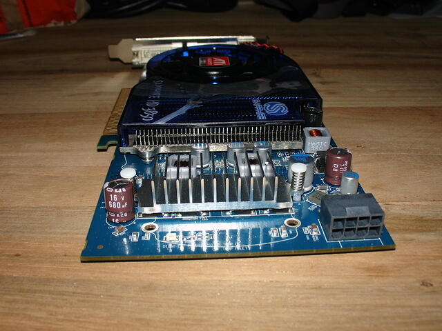 3850 AGP Heatsink intakes.JPG