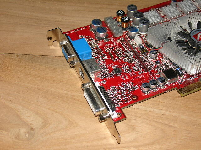 ATi Radeon 9800 Pro AGP 256MB 256Bit DDR2 Rev.A02 0324 Headshot.JPG